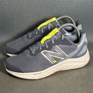 New Balance Fresh Foam Arishi‎ Grey Lightweight Shoes Women’s Sz 6Y Sz 7.5 Women